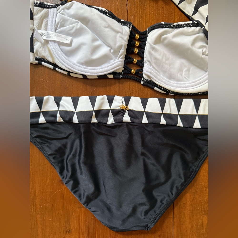 Pilyq Black and White Geometric Bikini - Picture 2 of 4